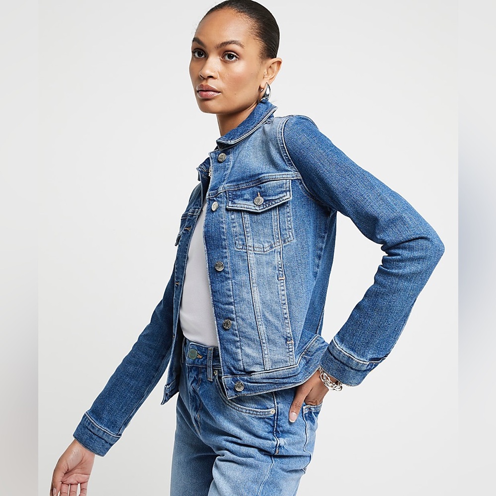 River Island Fitted Denim Medium Wash Denim Jacket, Size Medium